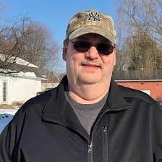 Profile Picture of Michael Weirsky The Lottery Winner (@MaryJoy64037747) on Twitter