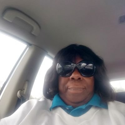 Profile Picture of Brenda Key (@brendakey17) on Twitter