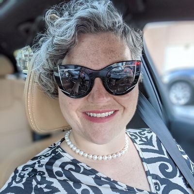 Profile Photo of Claire Gunter (@claire_tec) on Twitter