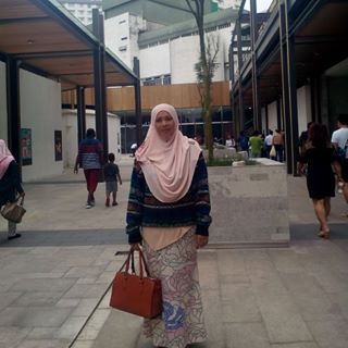 Profile Picture of Salbiah Awang (@fatin.athirahii.92) on Facebook