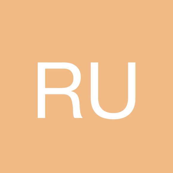 Profile Picture of Ruchi Upadhyay (@ruchiupadhyay) on Poshmark