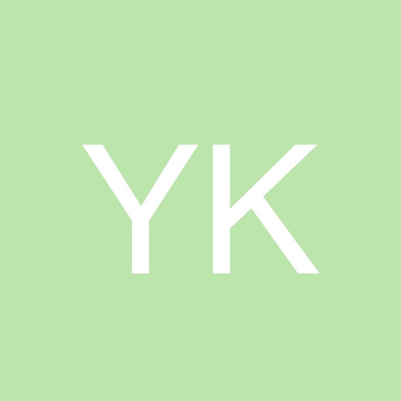 Profile Picture of Yong ah Kwon (@yongahyahhhh) on Poshmark