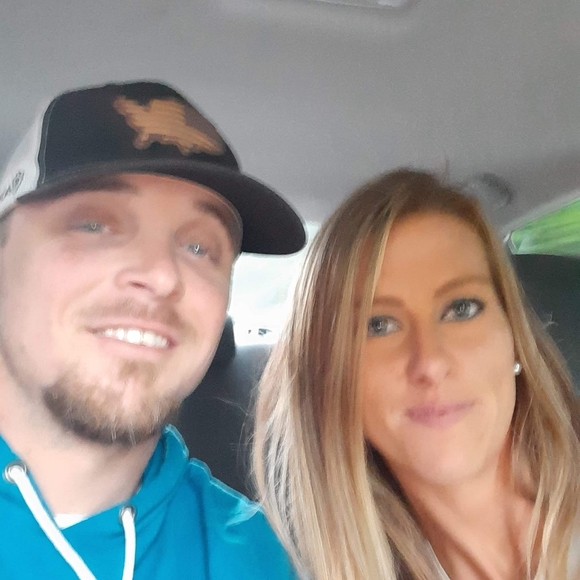 Profile Picture of James Darling (@jamesdarling) on Poshmark