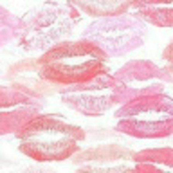 Profile Picture of Gillian Piccolino (@gillianpiccolin) on Poshmark