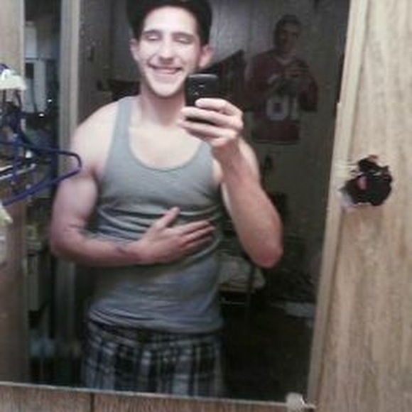 Profile Picture of Mike Lyle (@streetraisedx4) on Poshmark