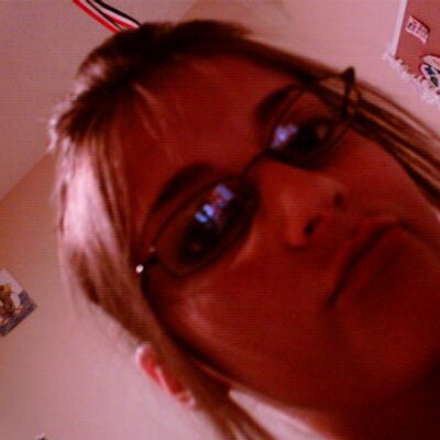 Profile Picture of Jessica Etheridge (@ILovePretzels) on Twitter