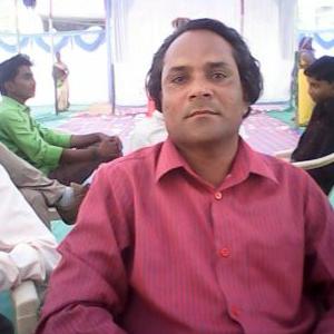Profile Picture of Anand Parmar (@anandparmar1975) on Twitter