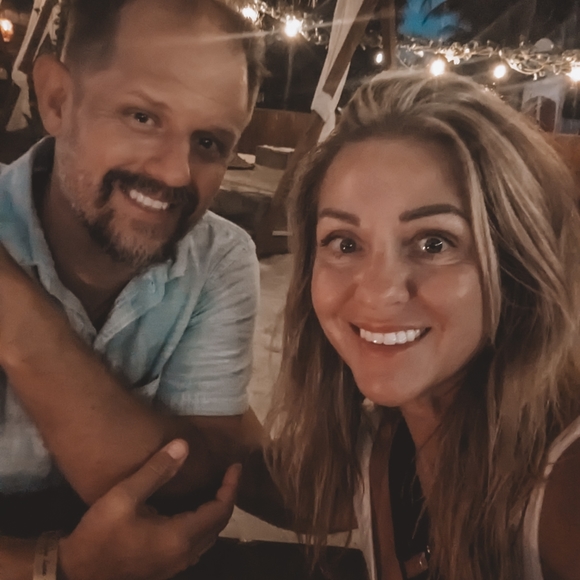 Profile Picture of Melanie Mark guest (@melanie9monkeys) on Poshmark