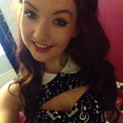 Profile Picture of Robyn Casey (@casey_robyn) on Twitter