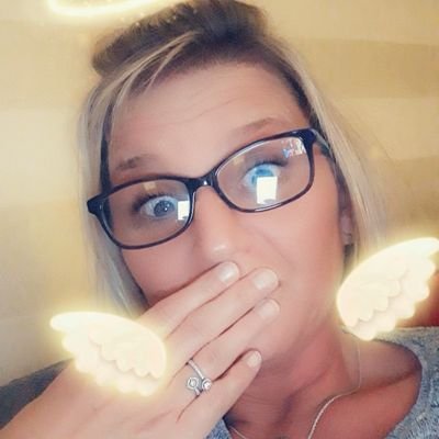 Profile Picture of Mandy Grimes (@G77Manda) on Twitter