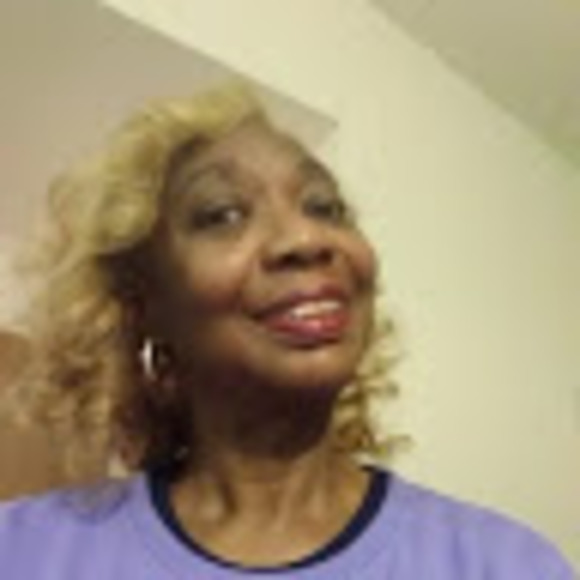 Profile Picture of Patricia Steward (@patsteward56) on Poshmark