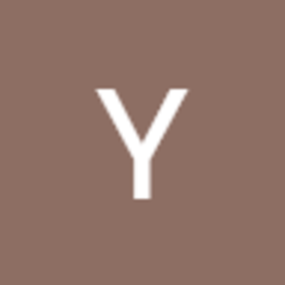 Profile Picture of Yolanda Botello (@yolanda_botello) on Poshmark