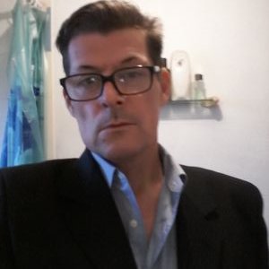 Profile Picture of Simon King (@KingQPR) on Twitter