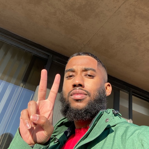 Profile Picture of Jordan Littlejohn (@jlitt9695) on Poshmark