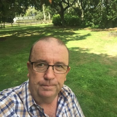 Profile Picture of Bill Izard (@pomadom) on Twitter