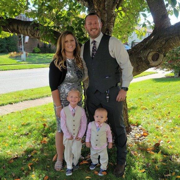 Jenn Fernandes unflat - Poshmark Profile Picture of Jenn Fernandes unflat (@jny502) on Poshmark