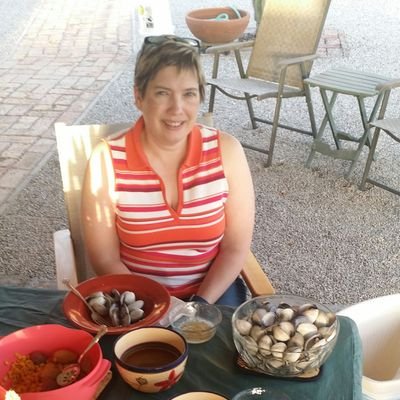 Profile Picture of Shelly Evans (@ShellyE167452) on Twitter