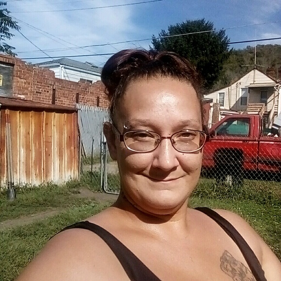 Profile Picture of Jodi Boissy (@jboissy1960) on Poshmark
