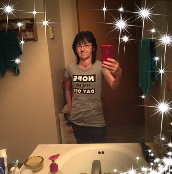 Profile Picture of Crissy Weter (@crissyweter) on Poshmark