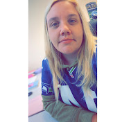 Profile Picture of Julia Pugh (@juejue_baby) on Youtube