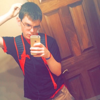 Profile Picture of Evan Wilkey (@Lilev400) on Twitter