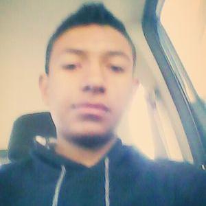 Profile Picture of Humberto Esparza (@humbertooo3) on Twitter