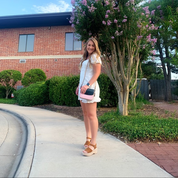 Profile Picture of Grace Strobbe (@gracestrobbe) on Poshmark