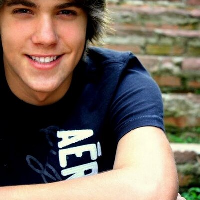 Profile Picture of Felipe Mello (@_felipemello_) on Twitter