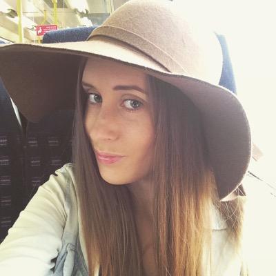 Profile Picture of Sophie R Edge (@sophie8865) on Twitter