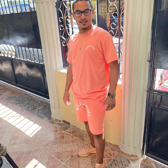 Profile Picture of Angelo Cruz adames (@angelocruz1008) on Poshmark