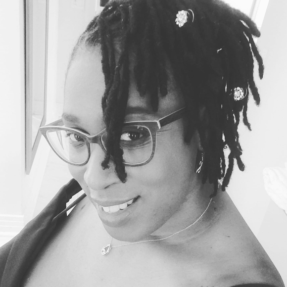 Profile Picture of Nedra Bocage (@iantha_1) on Poshmark