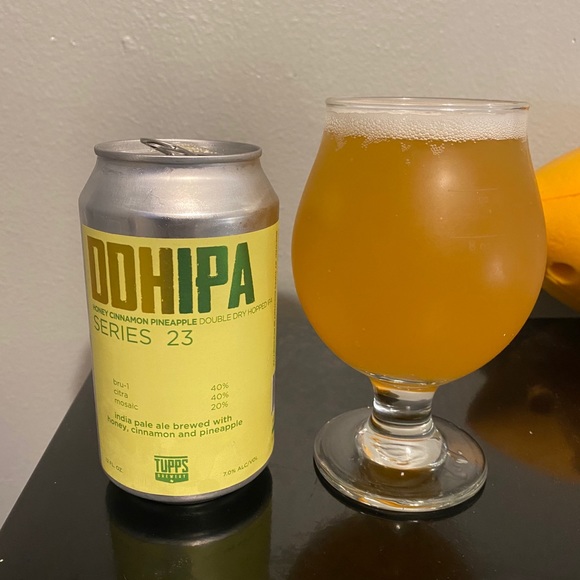 Profile Picture of Andrew Goff (@andrewgoff709) on Poshmark