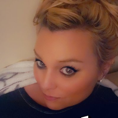 Profile Picture of Julie Olds (@JulieOl19224733) on Twitter