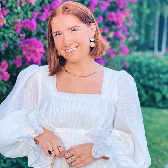 Profile Picture of Caroline Forlenza (@c_forlenza) on Poshmark