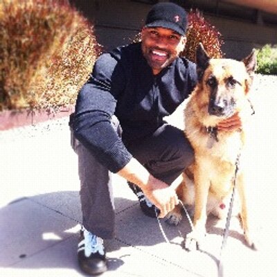 Profile Picture of Robert Griffith (@GRIFF24SEVEN) on Twitter