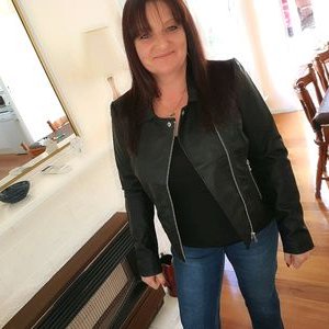 Profile Picture of Kim Butters (@ButtersKimba) on Twitter