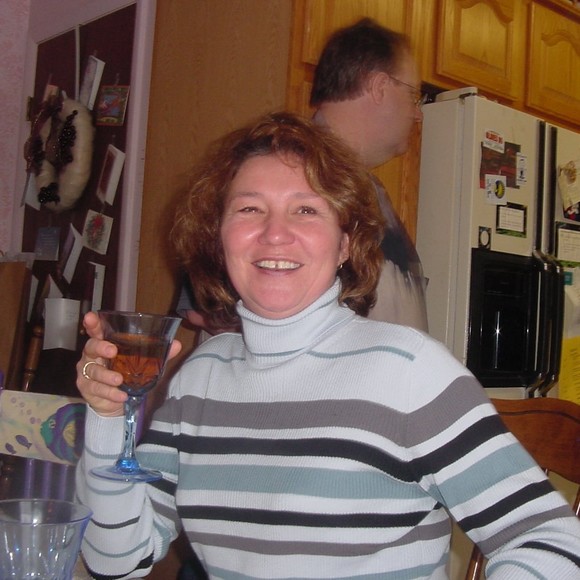Profile Picture of Diane Sheetz (@diane_sheetz) on Poshmark