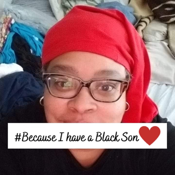 Profile Picture of Michele Carson (@mdcarson2002) on Poshmark