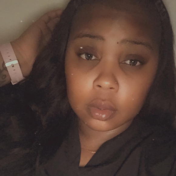 Profile Picture of Sash Mugga (@sashmoney23) on Poshmark