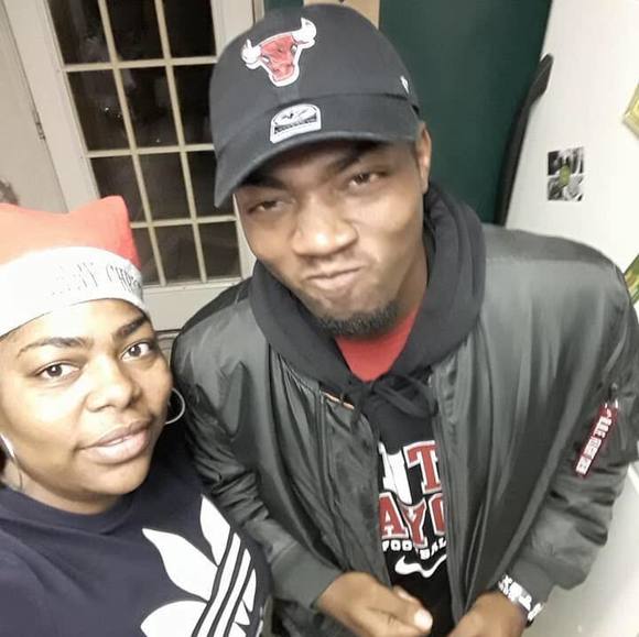 Profile Picture of Jarelle Jones (@jonesjarelle) on Poshmark