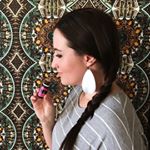 Profile Picture of Essential Oils | Laura (@lifeasaloewenmarket) on Instagram