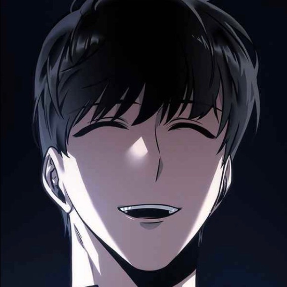 Profile Picture of Bella Jenyo (@bisolas) on Poshmark