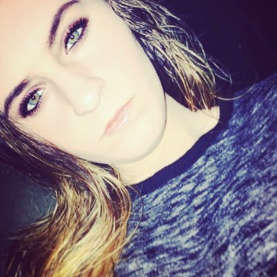 Profile Picture of Mary Benoit (@DeanLikesPie1) on Twitter