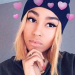 Profile Picture of Poulette 🐣💍 (@bey_oce) on Instagram