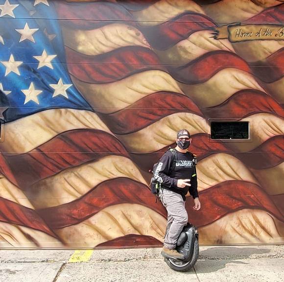 Profile Picture of Paul Stallone (@pdstallone149) on Poshmark