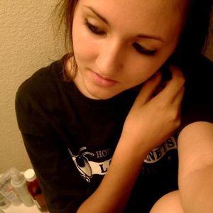 Profile Picture of Madeline Tuttle (@lady_likesmetal) on Myspace