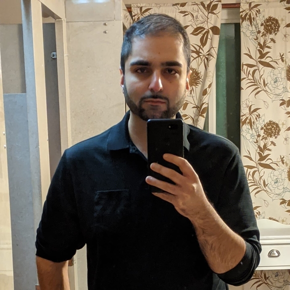 Profile Picture of Payam Sharifi (@payamsharifi) on Poshmark