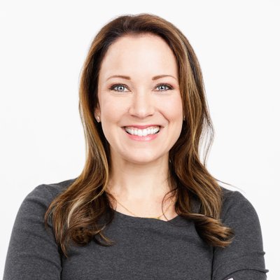 Profile Picture of Rachelle Lucas (@TravelBlggr) on Twitter