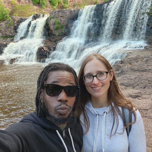 Profile Picture of Shelby Keppers (@shelbykeppers) on Poshmark