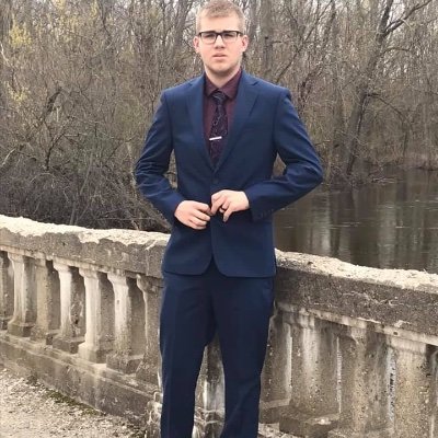 Cade Holland - Twitter Profile Picture of Cade Holland (@CadeHolland1) on Twitter